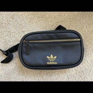 Adidas black waist bag Fanny pack leather zipper 80s